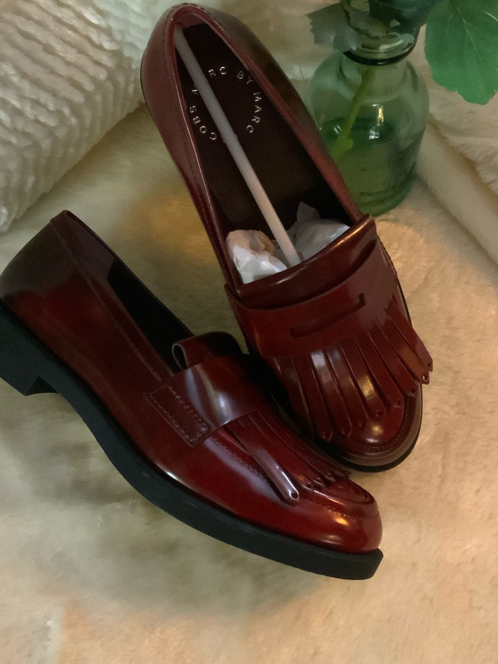 NWOT Marc by Marc Jacobs Patent Burgundy Kiltie Loafers